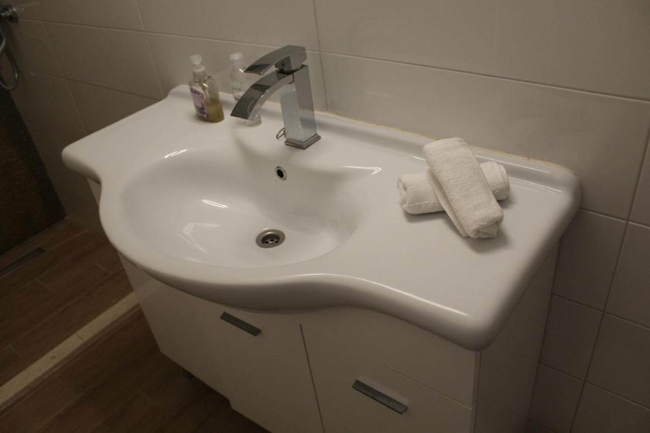 Nikola Leko Guest House Hvar Town Esterno foto