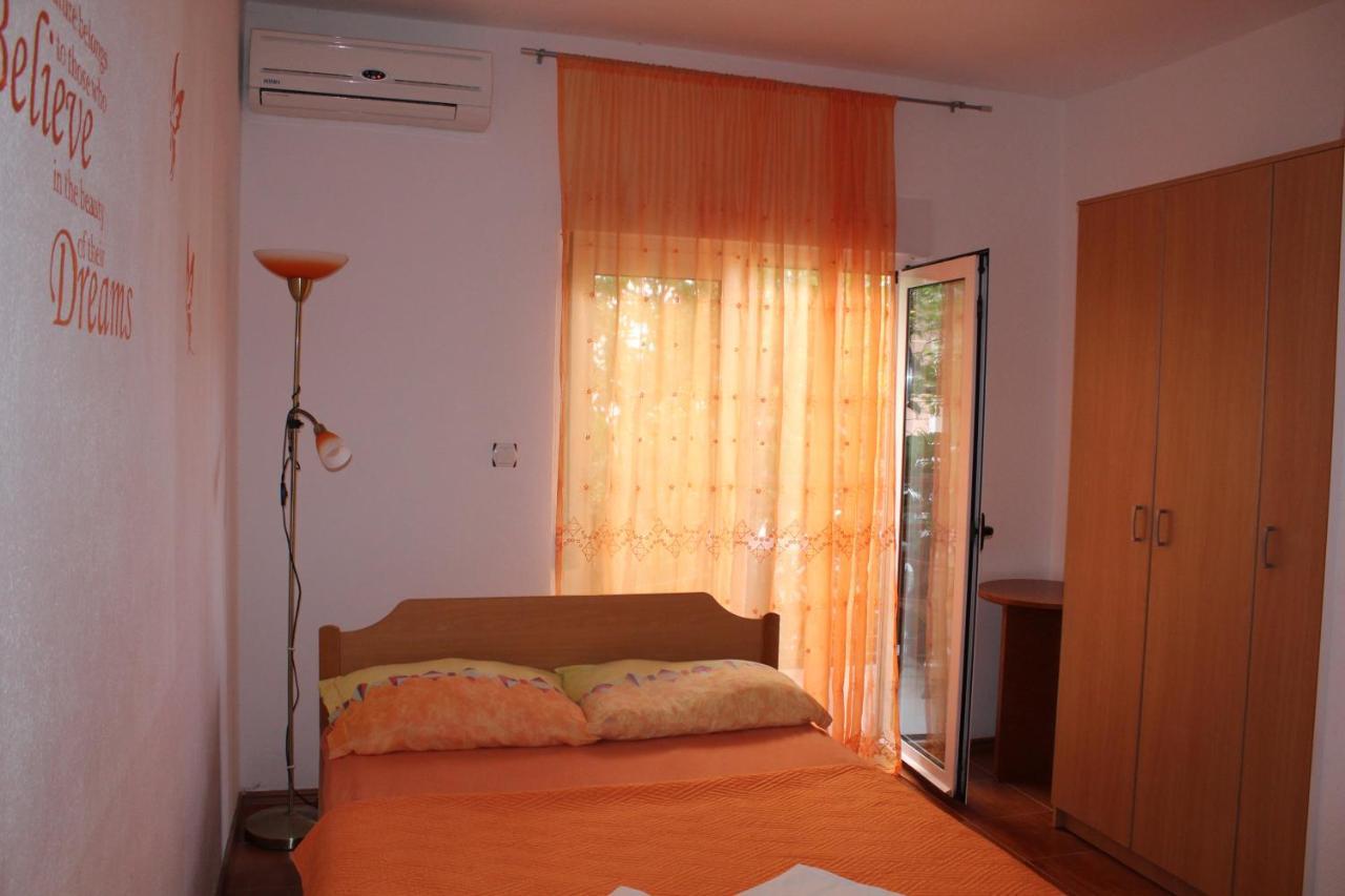 Nikola Leko Guest House Hvar Town Esterno foto